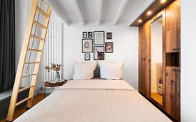 The Koburger Vh, Studio For Up To 4 With High Bed